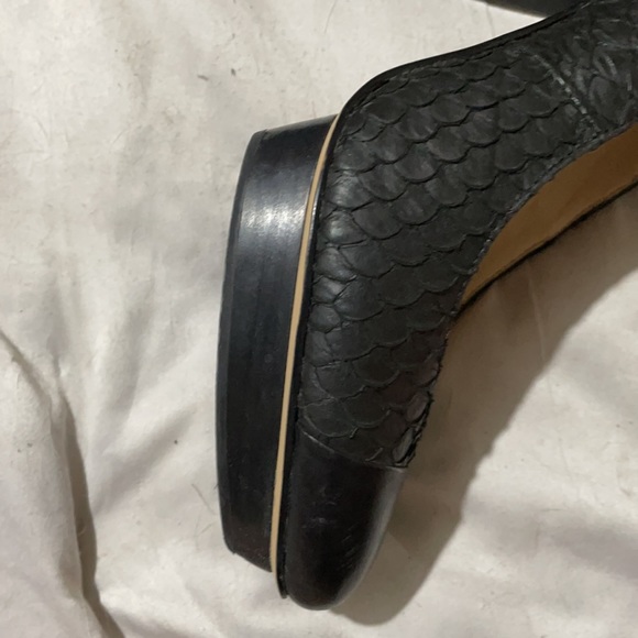 Calvin Klein Platforms shoes - Picture 6 of 6